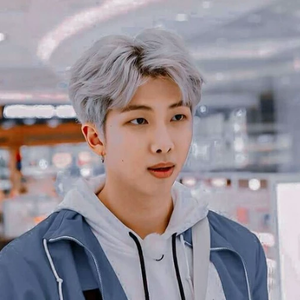 Ignacia77 profile image