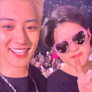 疯狂吸取快乐 profile image