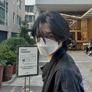 hugwonnie's profile image