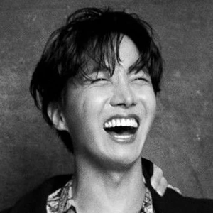 emia⁷ profile image