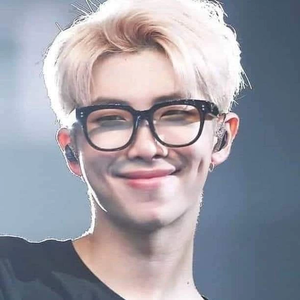 저이거뿌셨는데여 profile image