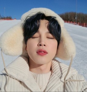 jinnieis profile image