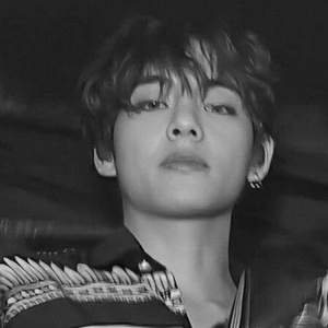 Kimiaezly profile image