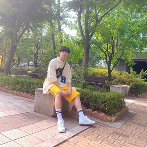 smileKJH2 profile image