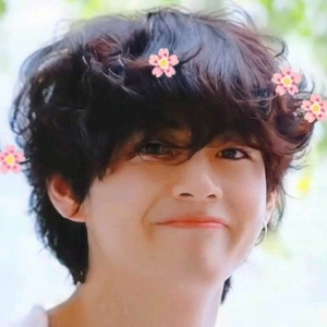 taetaecute⟭⟬⁷ profile image