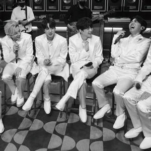 Jelyna profile image