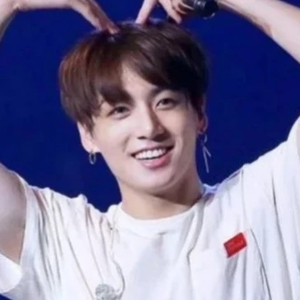 Nana1306 profile image