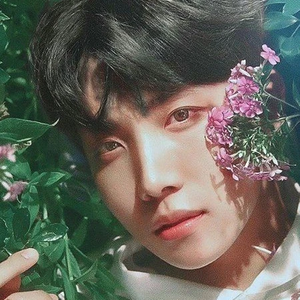 Vivi32 profile image