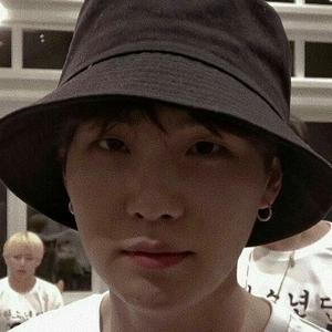 lornis profile image