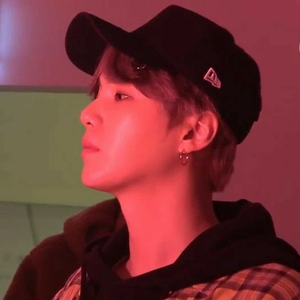 Nanu18 profile image