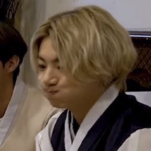 너나에게모욕감을줬어 profile image