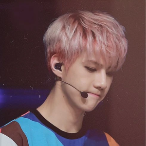 想和世勋看日落94 profile image