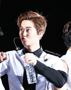 Shafiera8 profile image