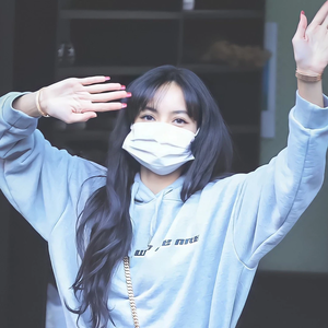 YUGY30MIE profile image