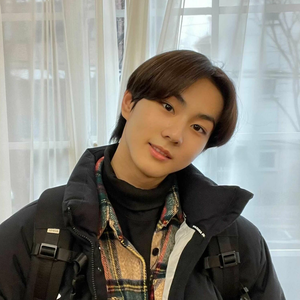 woniesfaves profile image