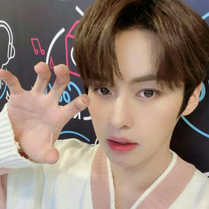 minhosdori profile image