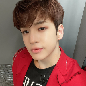 naurahmahira30 profile image