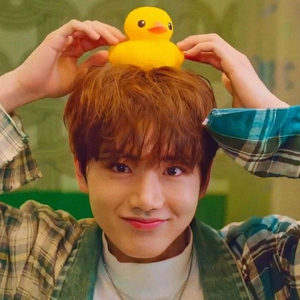 user261106090204 profile image