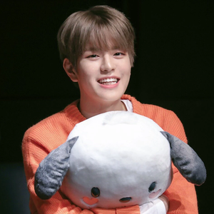 violetswan profile image