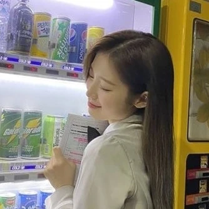 旻霞淸海 profile image