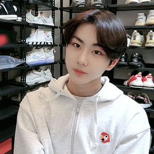 Wonieversal profile image