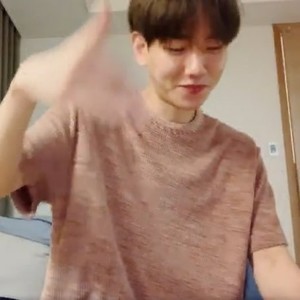 변백현노래듣고귀녹을까봐얼음찜질중 profile image