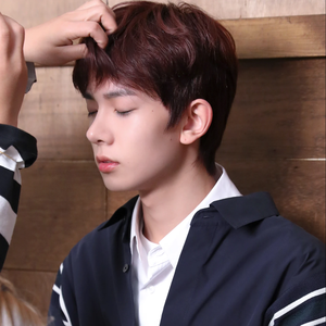 VividMia profile image