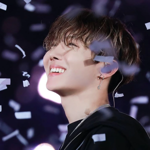 mariaArmeRMJINSUGAJH profile image