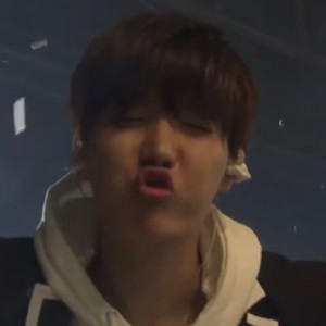 Chiniloz profile image