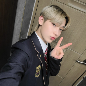 diorsunoo3 profile image