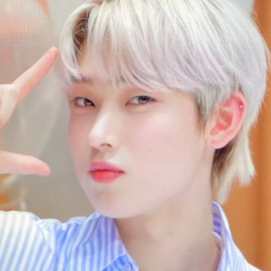 SUN00BL0NDE03 profile image