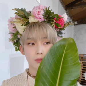 떠누만보여 profile image