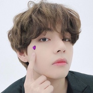 8b5eec1b45228df3954c66c471b5e3a8's profile image