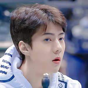 草莓strawberry啵啵 profile image