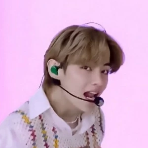 snoopycys02 profile image