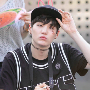 sofaraway profile image