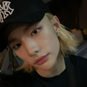 diorhwng profile image