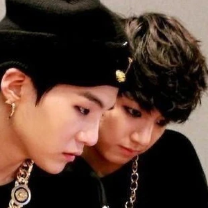 yoonshdw profile image