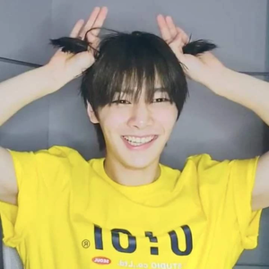 Yang2704 profile image