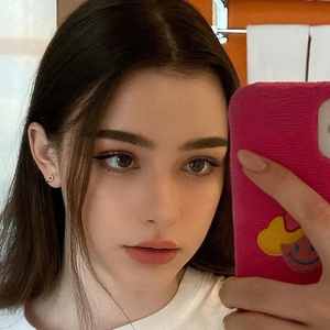 윤소경's profile image
