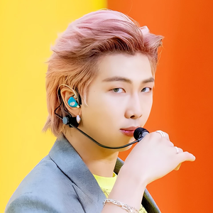 PurplesMoonie1 profile image
