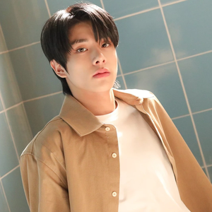 kath린2-locked profile image