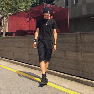 AAlice profile image