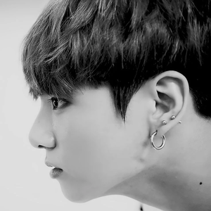 7jjkㅡ profile image