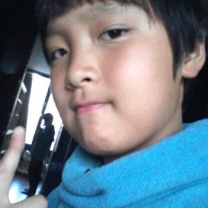 쪼꼬볼굴러가유's profile image