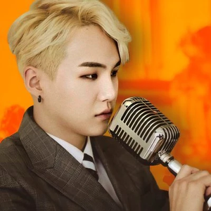 IamGloss profile image