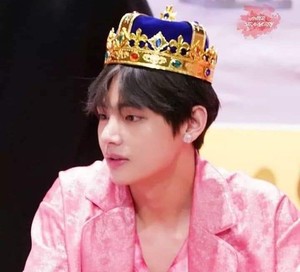 GoldenBaby profile image