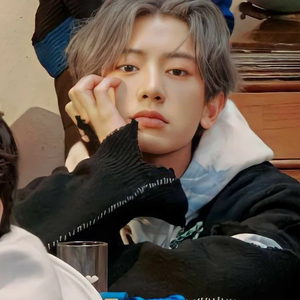 loriey612 profile image