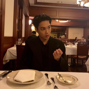 阳阳黑 profile image