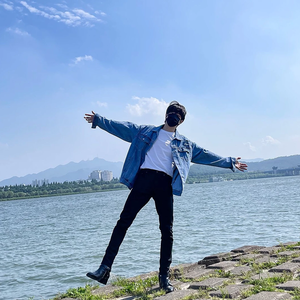 재윤이버스 profile image